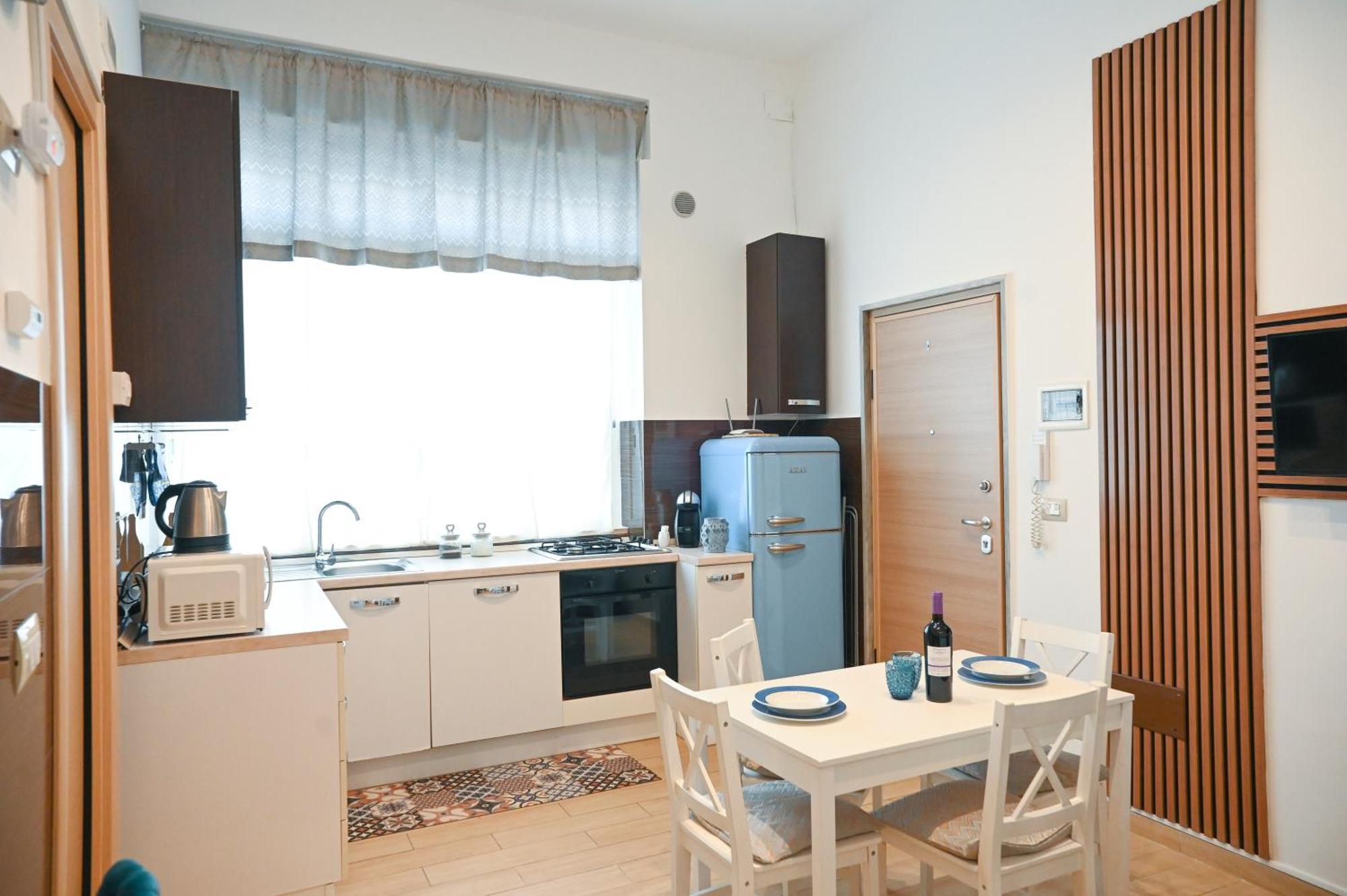 Nonna Tetta Chic Station & Center Walkable Apartment Monopoli Bagian luar foto